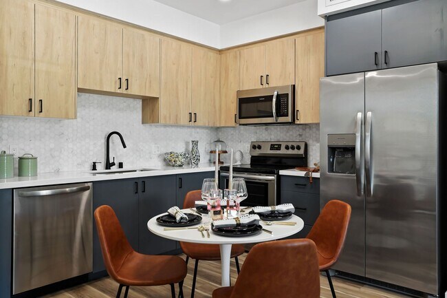 Building Photo - Unit Type: E1 | 1 Bed | 1 Bath