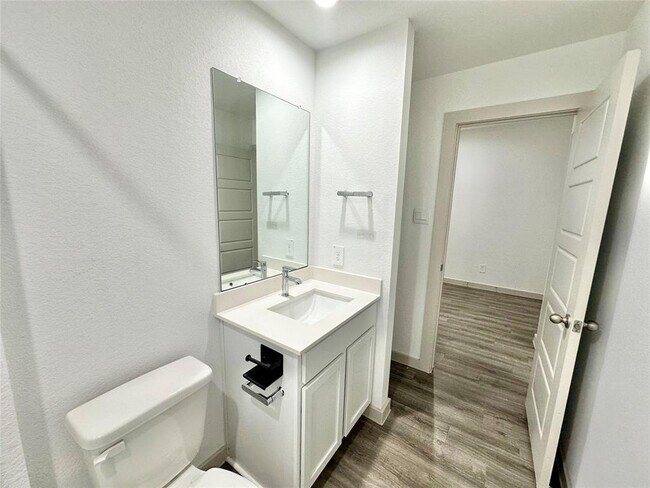 Building Photo - 1107 Curly Angora Ct