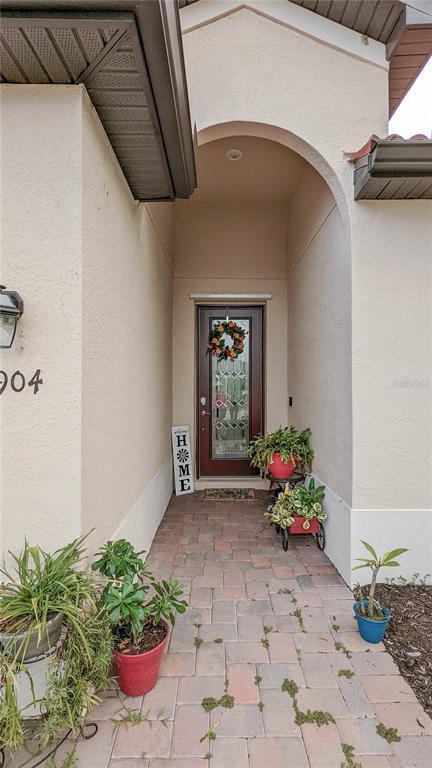Building Photo - 9904 Hilltop Dr