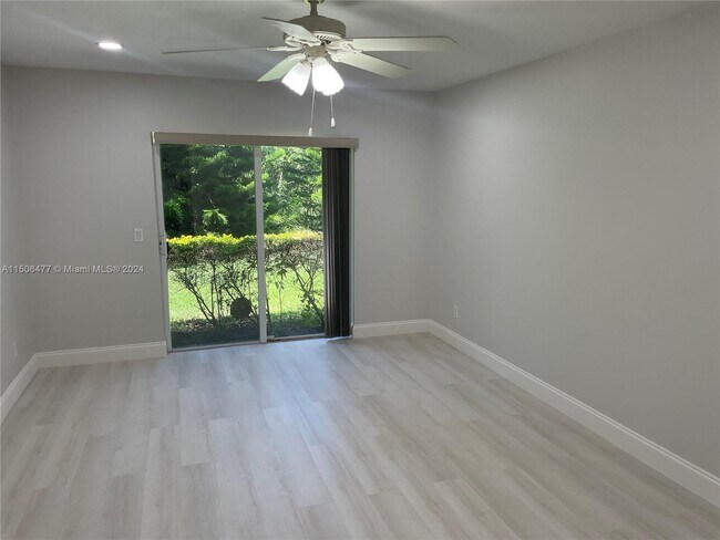 Building Photo - 6425 Las Palmas Way