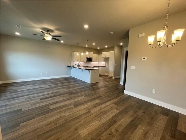 Building Photo - 2616 N Ward Dr