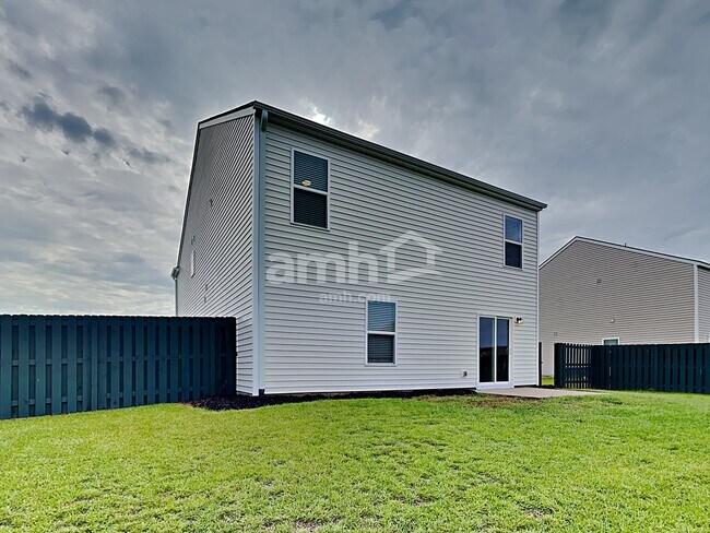 Building Photo - 67 Hogan Dr