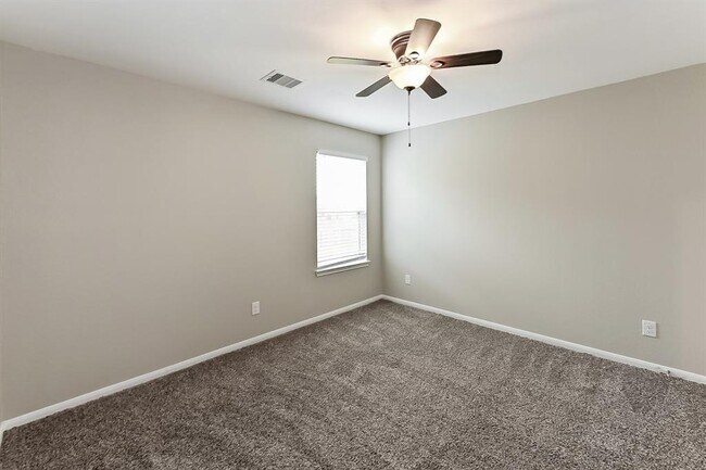 Building Photo - 15319 Kinord Run Dr