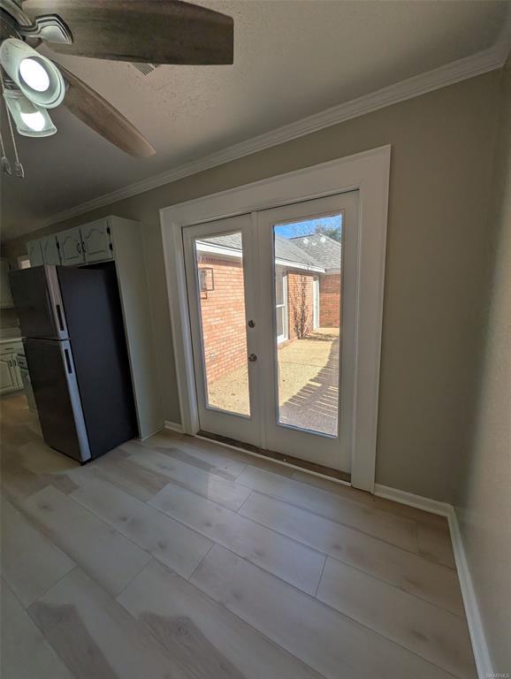 Building Photo - 1649 Prairie Ln