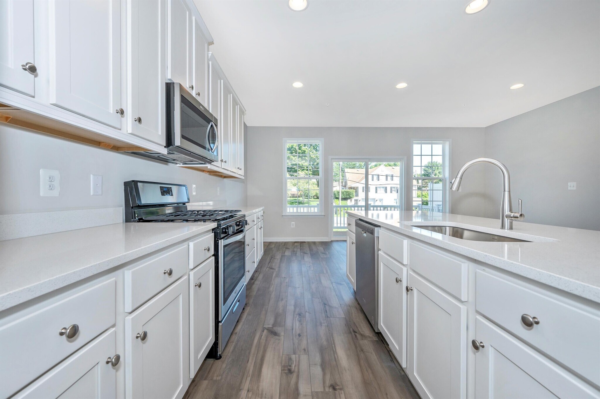 Building Photo - 23 Chester Ct