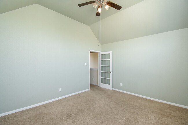 Building Photo - 20810 Fair Walnut Way