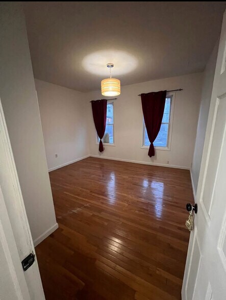 Bedroom 2 - 218 Delaware Ave