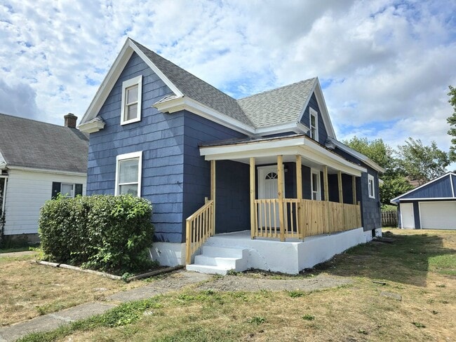 Primary Photo - Charming 5-Bedroom House on the West Side ...