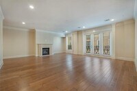 Building Photo - 6405 Bandera Ave