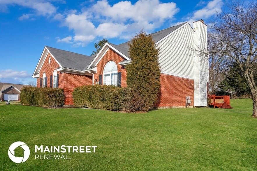 Building Photo - 4623 Wooded Oak Cir