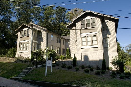 Building Photo - Baycourt