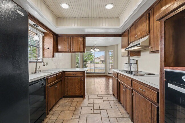 Building Photo - 3801 Western Heights Ave