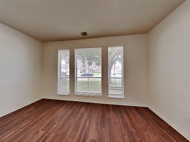 Building Photo - 4822 Wilderness Glen Ct