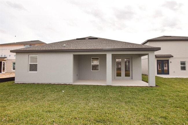 Building Photo - 2370 Lancashire St