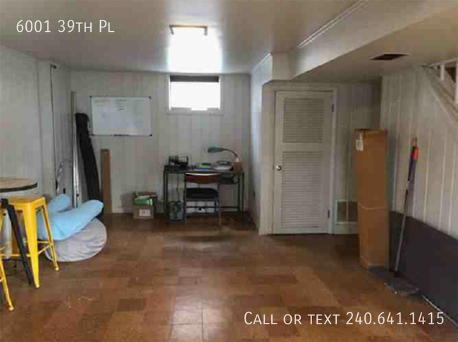 Building Photo - 6001 39th Pl