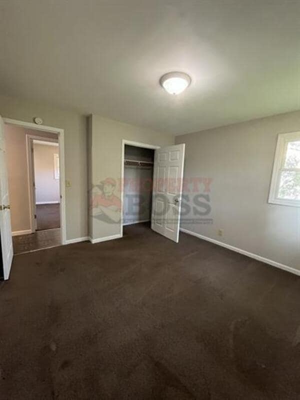 Building Photo - 3331 W 78th Pl