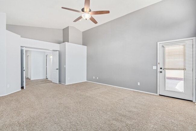 Building Photo - GORGEOUS home in the highly desired Arrowhead Ranch