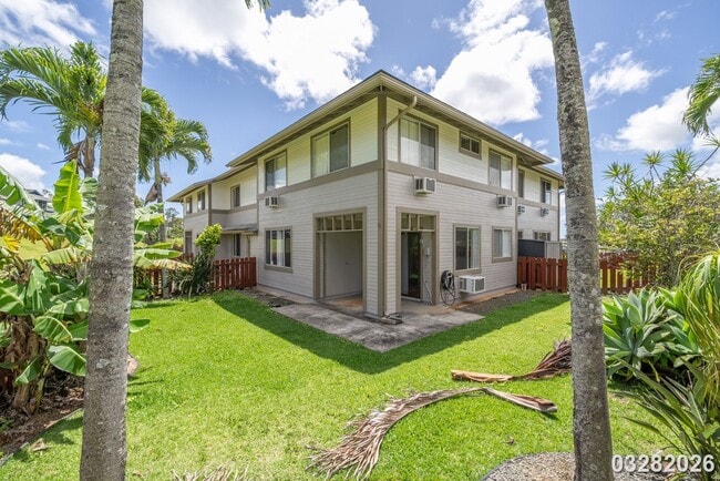 Building Photo - $3,200 / 3br - 974ft2 - Bright and Spacious 3BR/2BA/2PKG Townhome unit in Ku'ulako in Mililani (M...