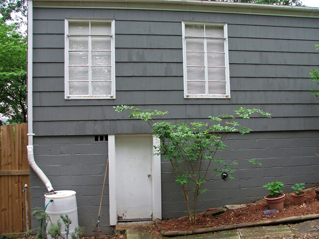 Building Photo - Cute 3 bedroom, 1 bath house in Homewood!