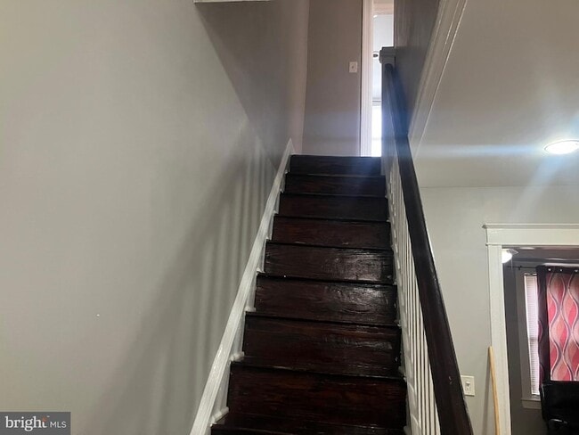 Building Photo - 2540 Aisquith St