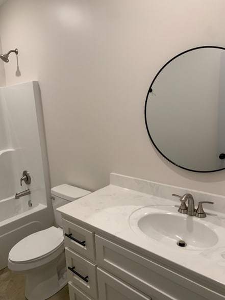 Building Photo - 4608 Wolf Run Trl