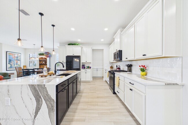 Building Photo - 3323 Toliman Pl