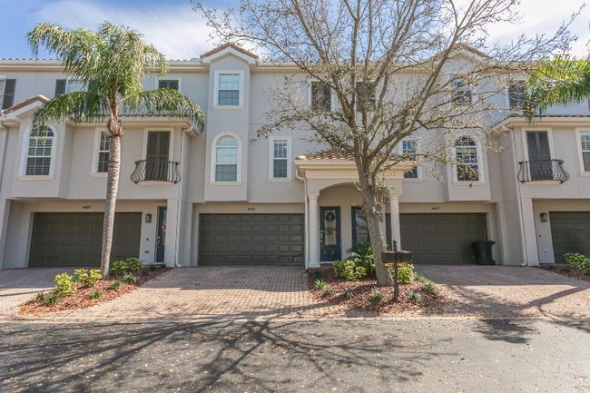 Building Photo - 4625 Overlook Dr NE