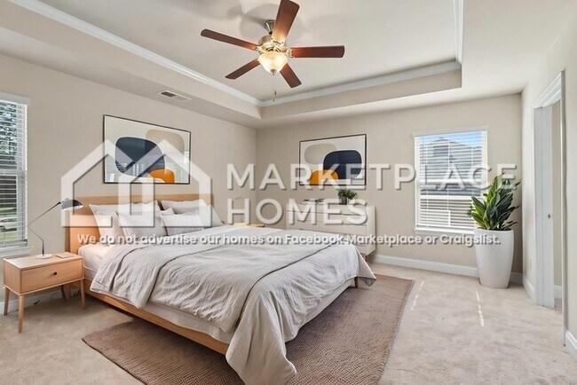 Building Photo - 6121 Hickory Ln Dr