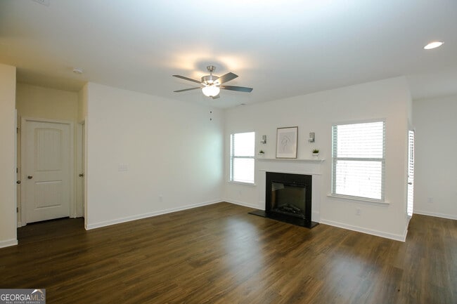 Building Photo - 138 Finley Dr