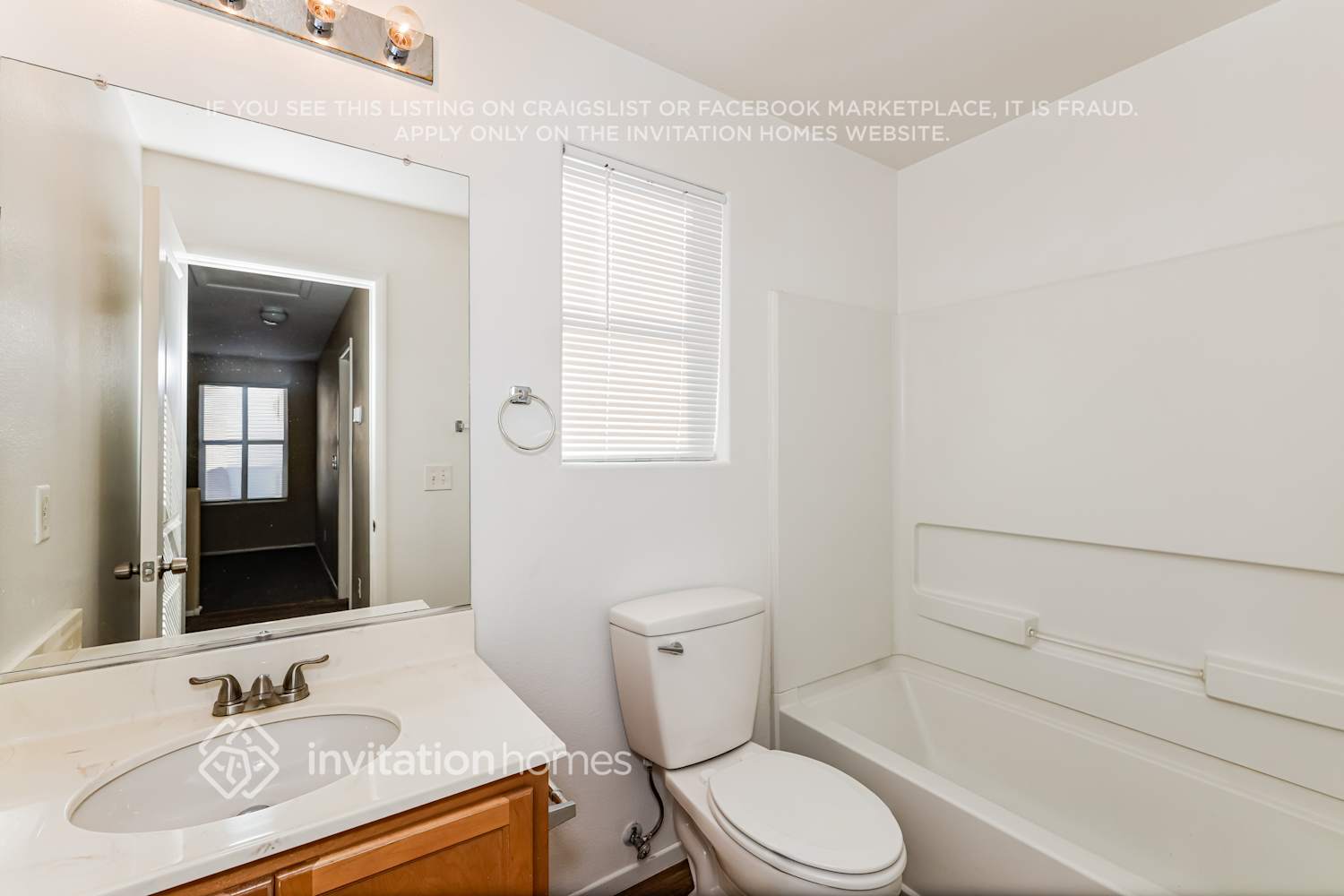 Building Photo - 9331 Wild Lariat Ave