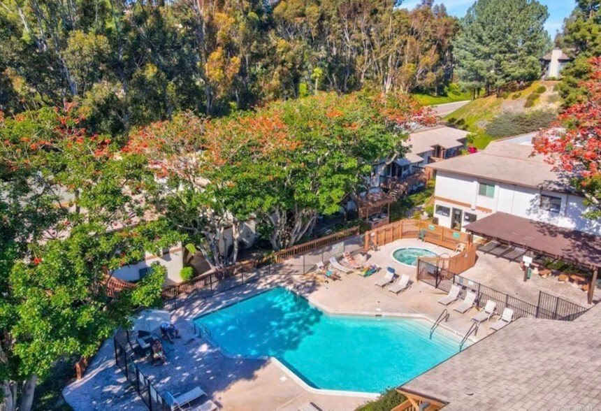 complex amenities - 6386 Rancho Mission Rd