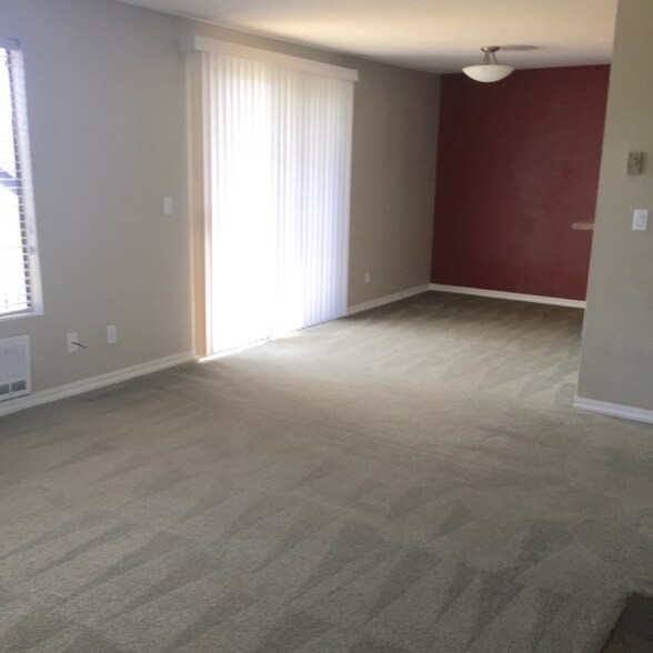 Building Photo - 1710 W Sunn Fjord Ln