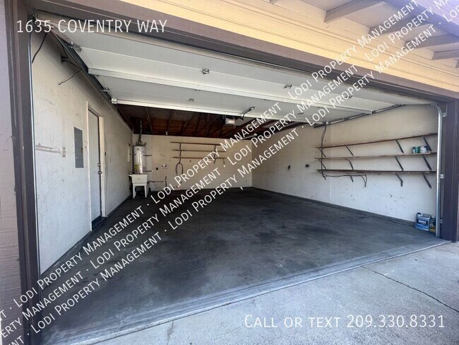 Building Photo - 1635 Coventry Way