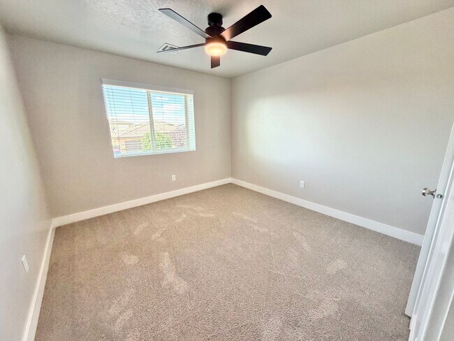 Building Photo - 5973 S Kastra Ln