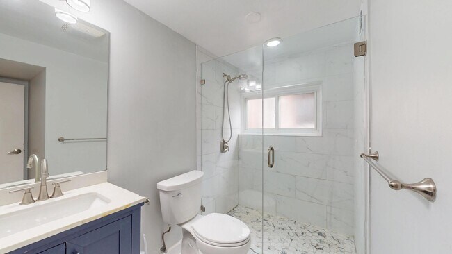 Building Photo - 9131 Kilbourn Ave