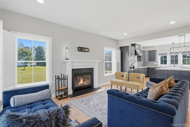Building Photo - 112 Pine Grove Rd