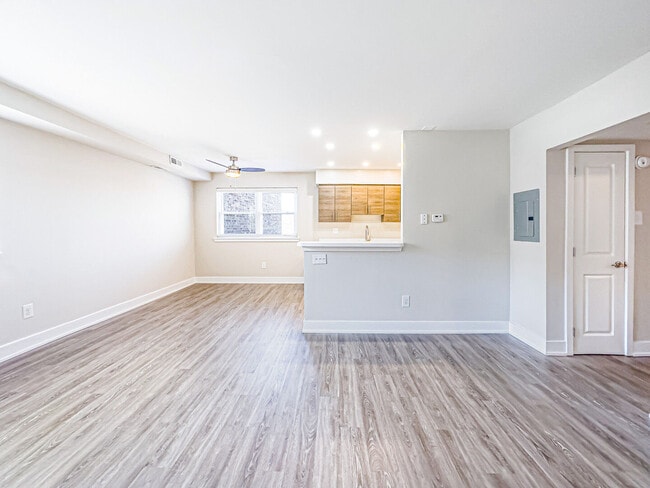 Building Photo - Forest Station Apartments