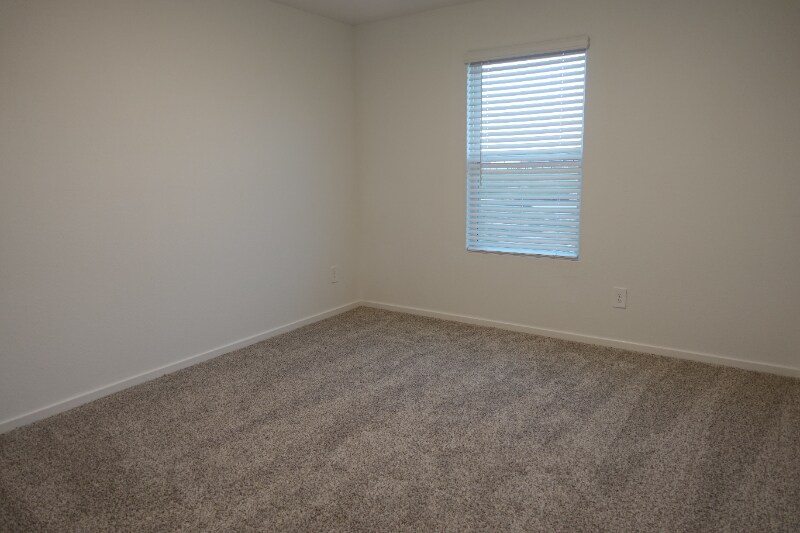 Building Photo - 3004 Fall Gold Ln