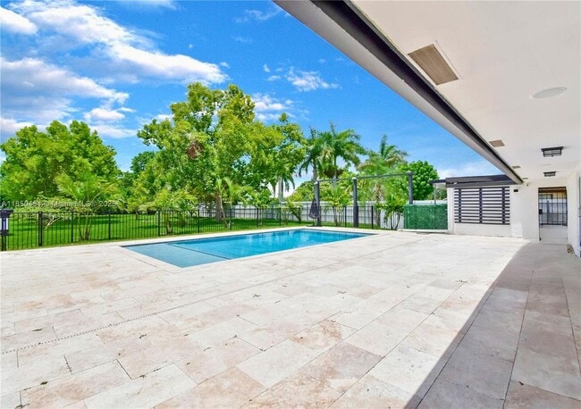 Building Photo - 18300 SW 48th St