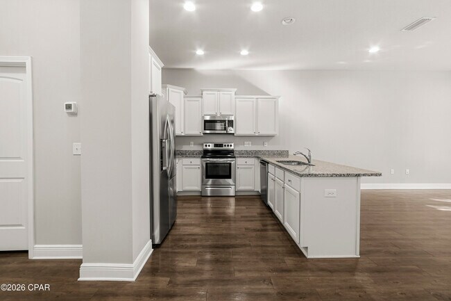 Building Photo - 118 Enchantment Falls Ln