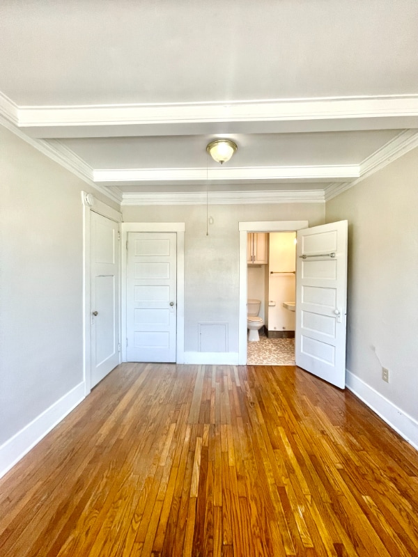 Building Photo - 901 N M St