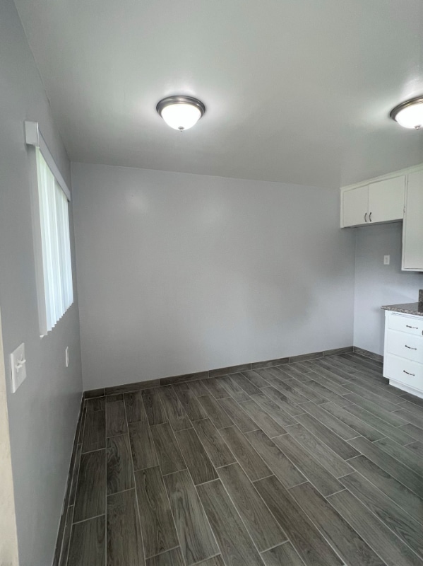 Building Photo - 201 N Montague Ave