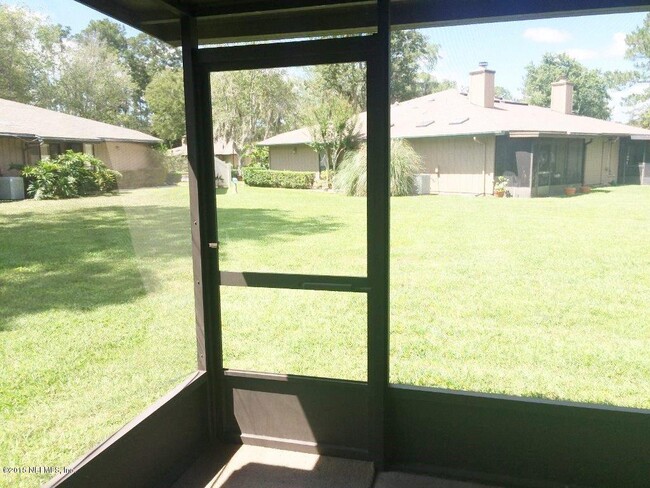 Building Photo - 9349 Arbolita Way