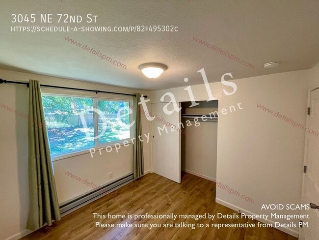 Building Photo - 3045 NE 72nd St