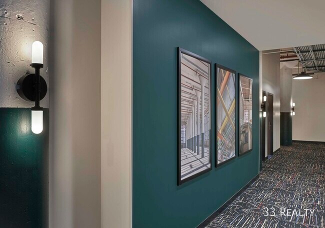 Building Photo - 4000 W Diversey Ave