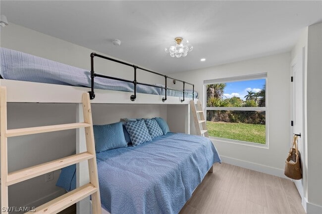 Building Photo - 548 Boulder Dr