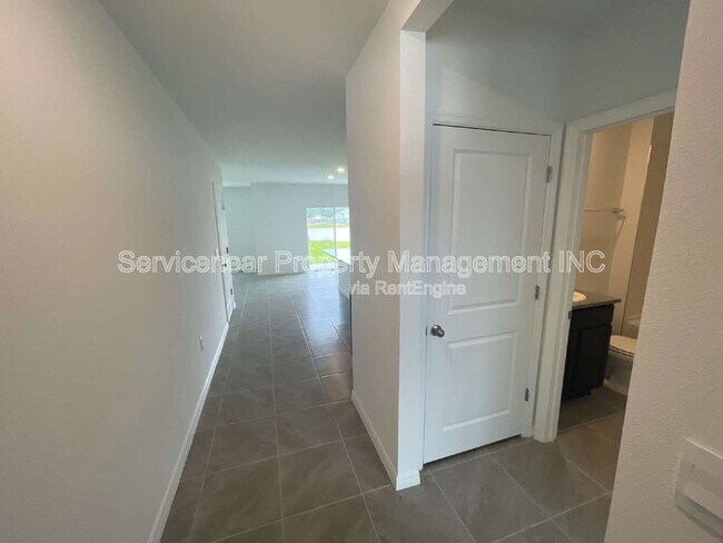 Building Photo - 10451 Quail Grv Wy
