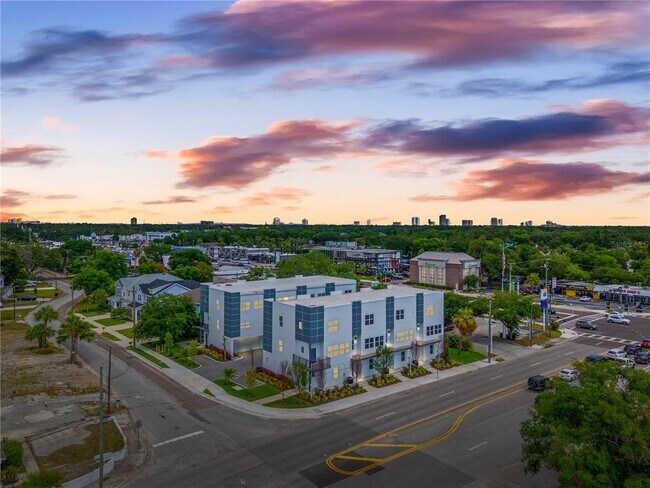 Building Photo - 4120 W North A St