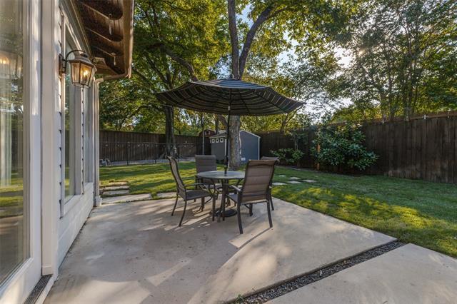 Building Photo - 3778 Shorecrest Dr