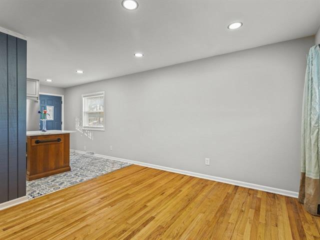 Building Photo - 2205 Clover Ave